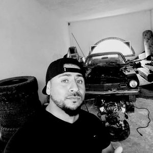 Meet your Posher, Leonel